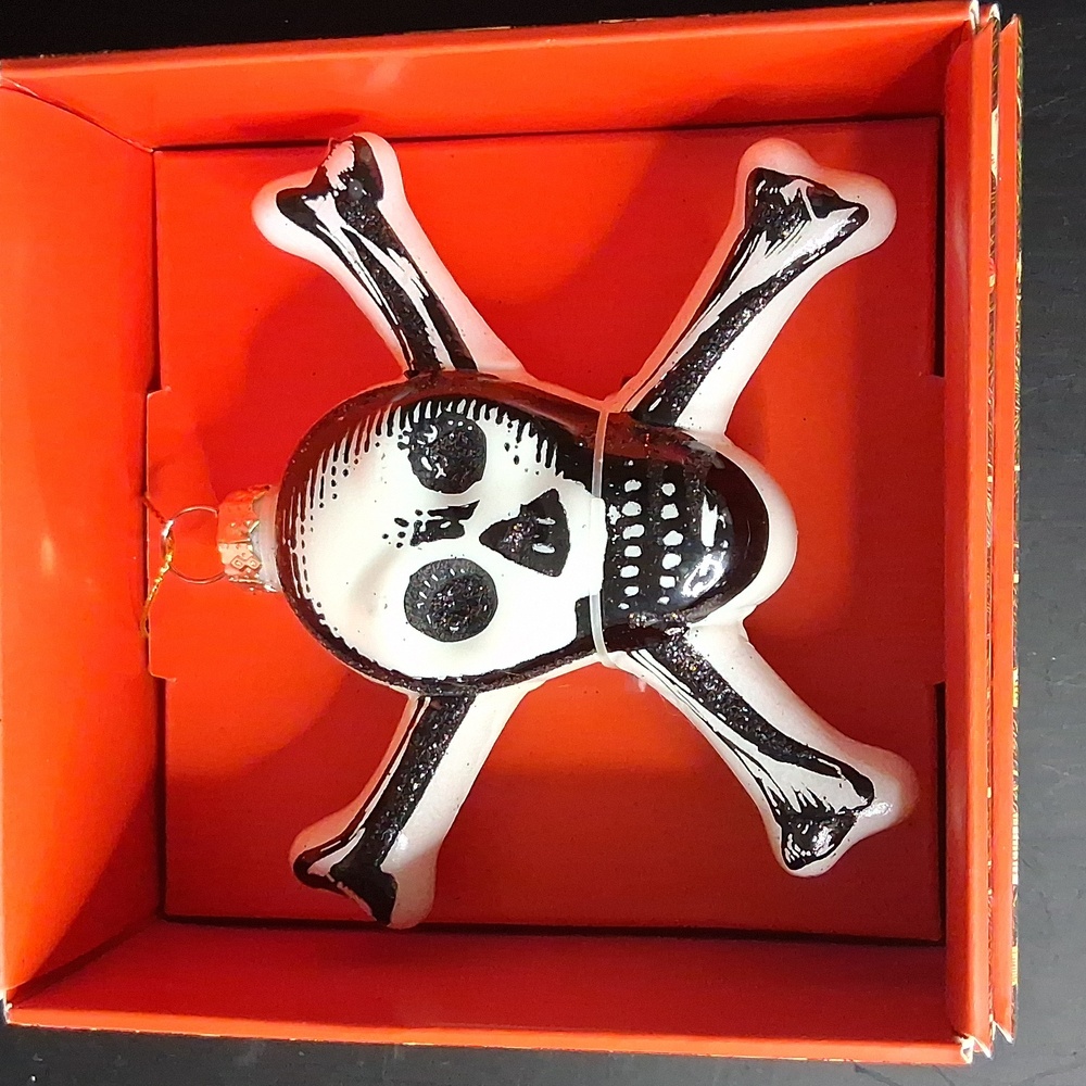 JOHN DERIAN for Target SKULL Glass Ornament Christmas Holiday 2025 NEW